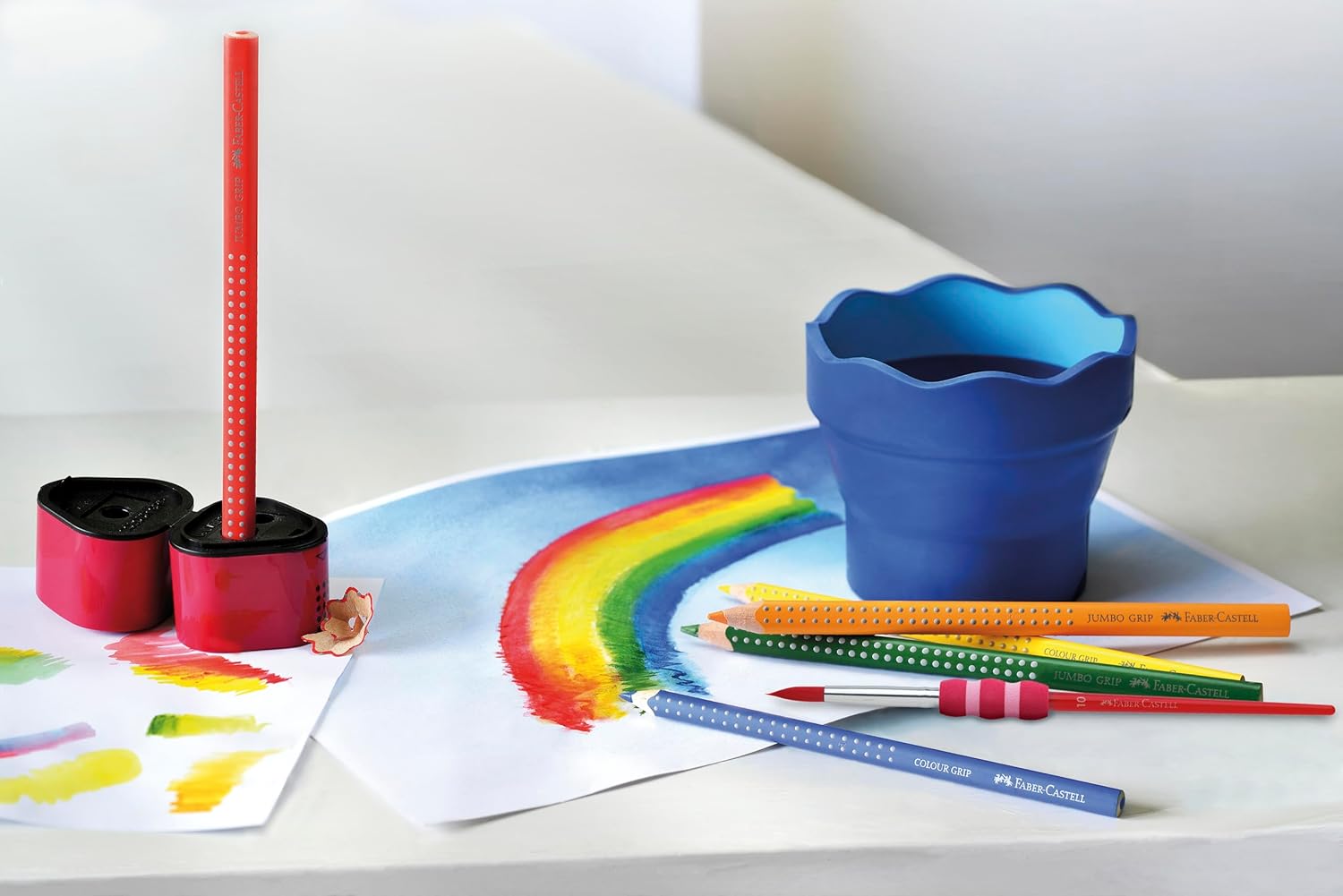 FABER-CASTELL 110912 Jumbo Grip Colouring Pencils, Set of 12, Triangular, Shatterproof, for Children and Adults – Bild 7