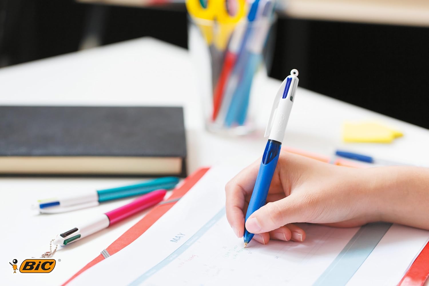 BiC 4 Colour Grip Medium Ballpoint Pen (Box of 12) – Bild 5
