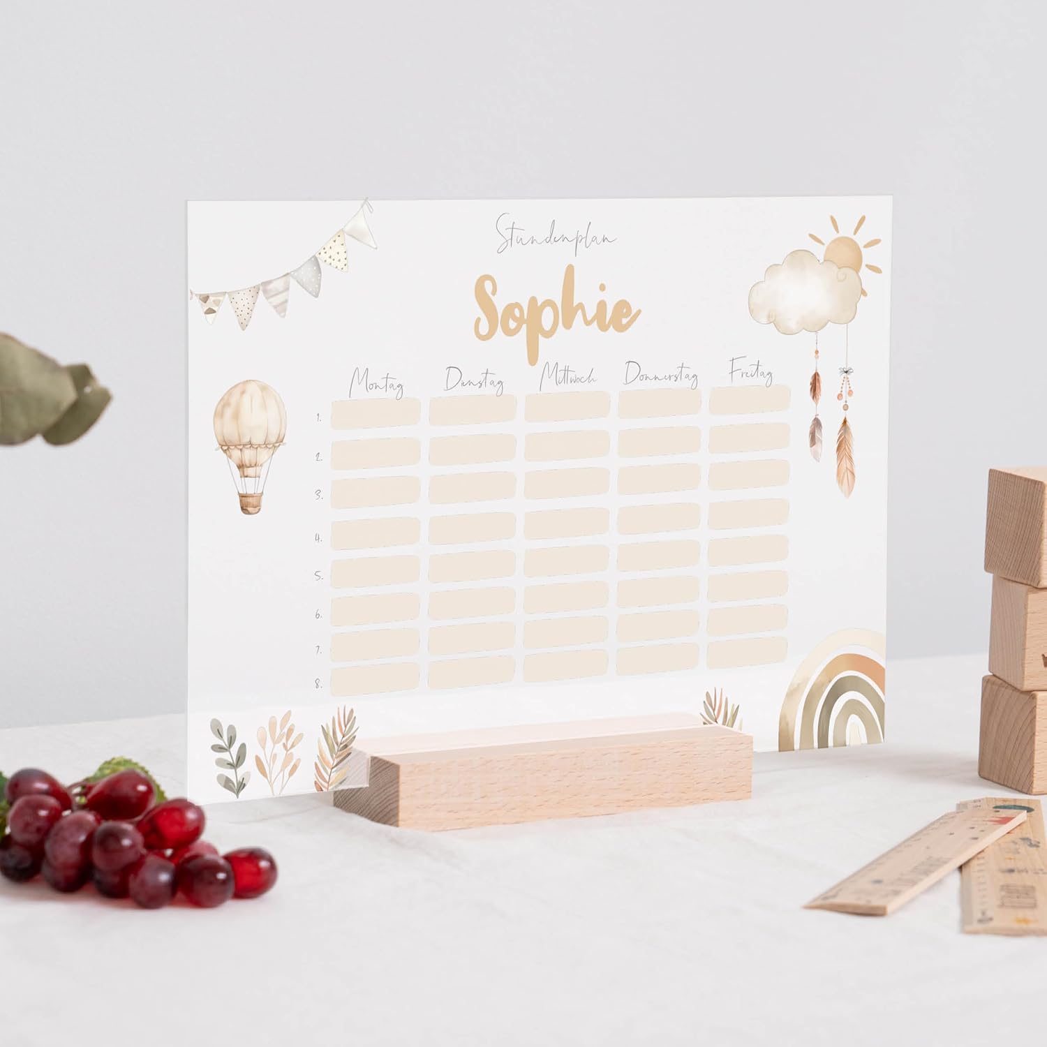 Timetable Wipeable Personalised with Name + Wooden Holder and Pen - DIN A4 - Gifts for School Enrolment - First Day of School Gift for Girls/Boys - Small Gift for First Day of School – Bild 6