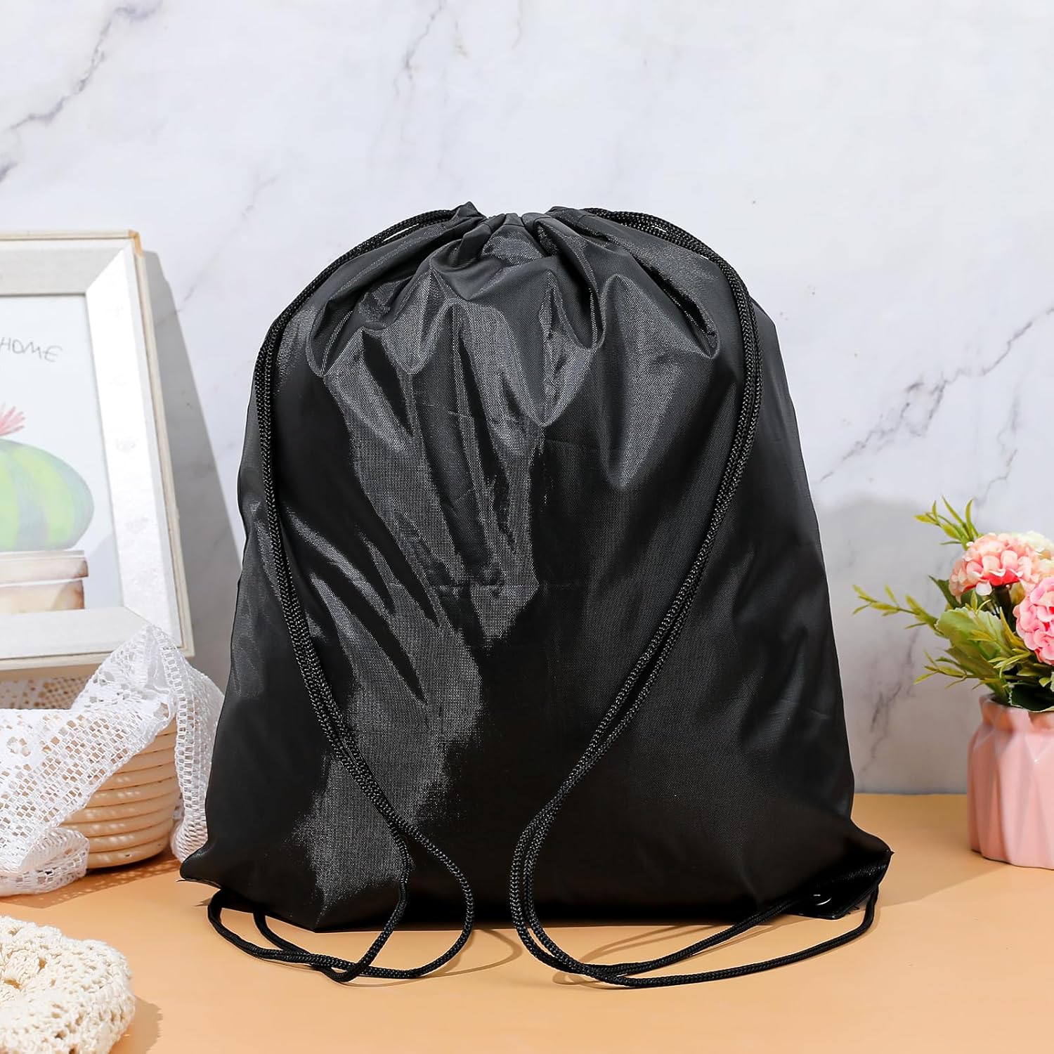 Pack of 2 Drawstring Bag String Backpack with Drawstring Swimming Bag Adjustable Gym Bag Black PE Bag Polyester Sports Bag for Women Men Sports Gym Travel Swimming Beach, black – Bild 6
