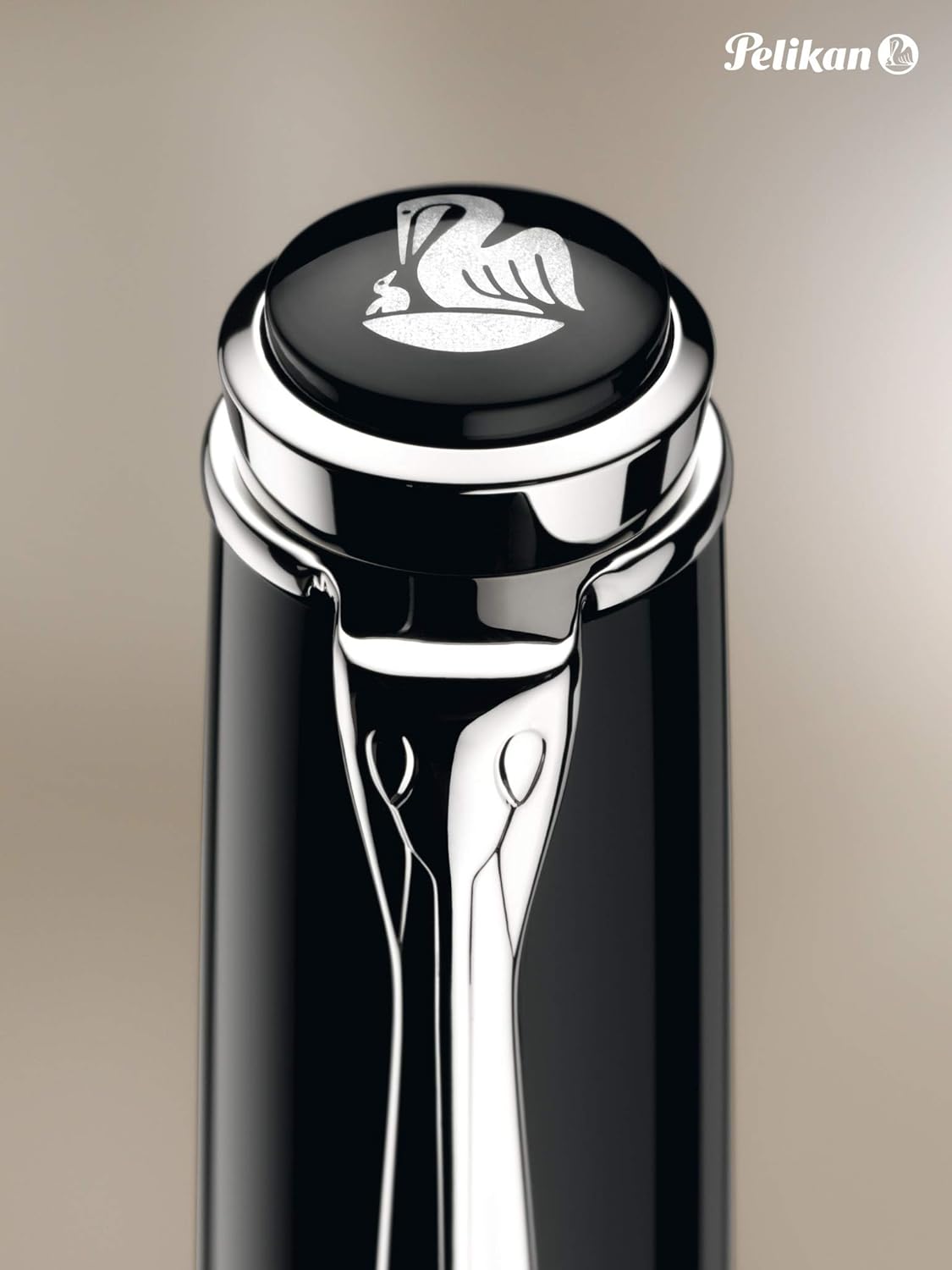 Pelikan Classic 205 820707 Fountain Pen Black Nib M Medium High-Quality Cartridge Fountain Pen in Gift Case – Bild 5