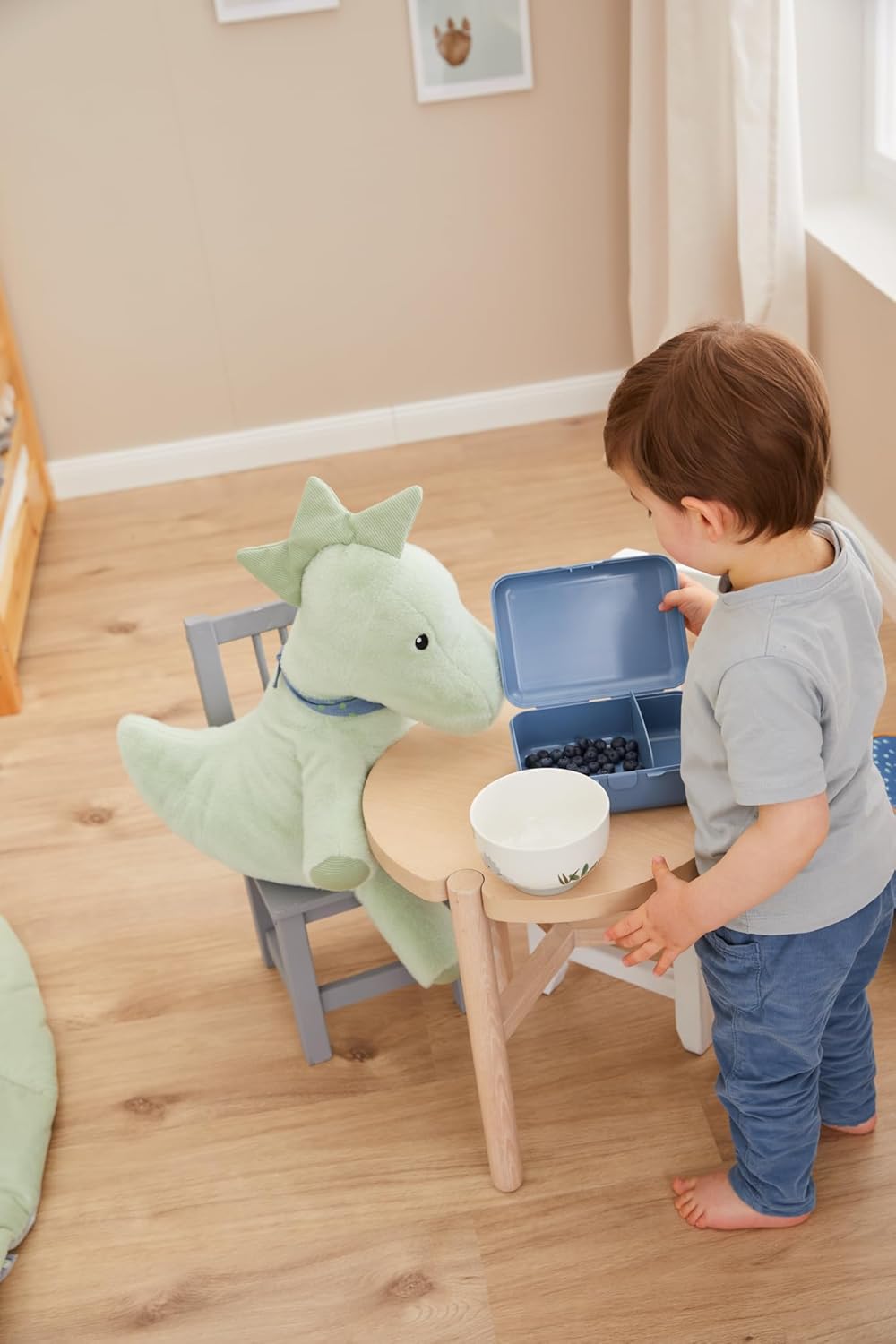 Sterntaler Dino Rexi Children's Lunch Box - Nursery Lunch Box with Snack Box and Compartments Made of High-Quality Material, Easy to Clean - Lunch Box Perfect for Nursery and Travel, Medium Blue – Bild 6