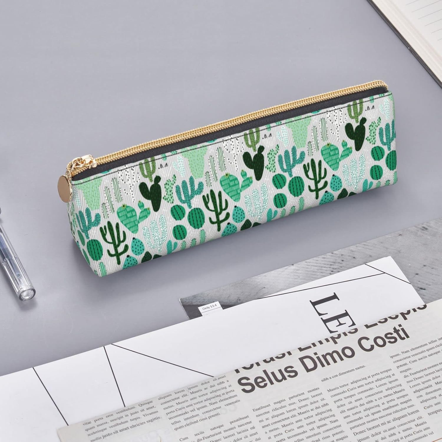 Cute Cactus Pencil Case Cosmetic Bag Pen Bag Triangle Leather Storage Bag Zipper Stationery Organizer for Adults Office, Cute Cactus, Bag organiser – Bild 8