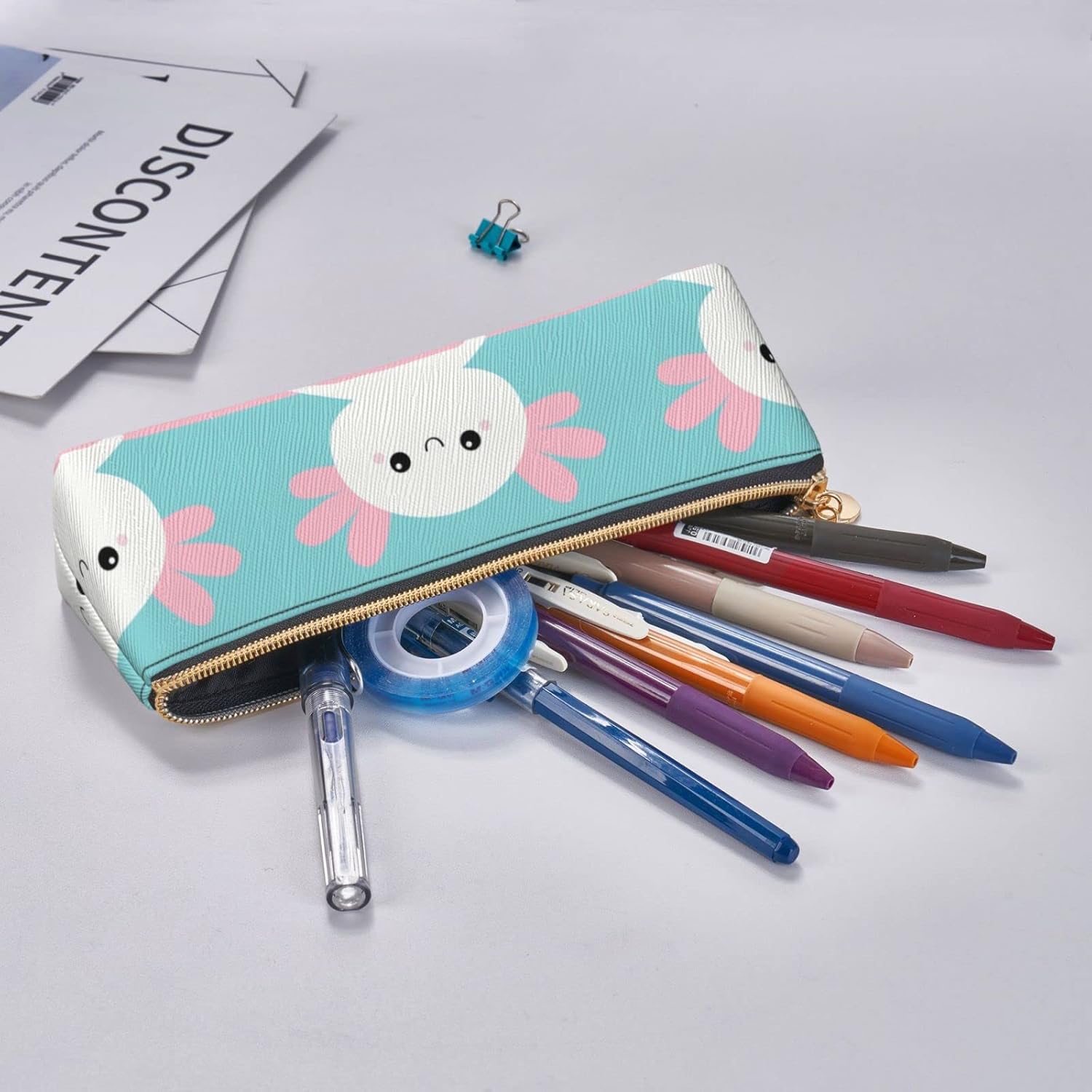 Kawaii Axolotl-Tiermuster-Bleistiftbeutel, dreieckiges Stiftetui, tragbarer Bleistiftbeutel, Leder-Organizer mit Reißverschluss, Kosmetiktasche – Bild 7