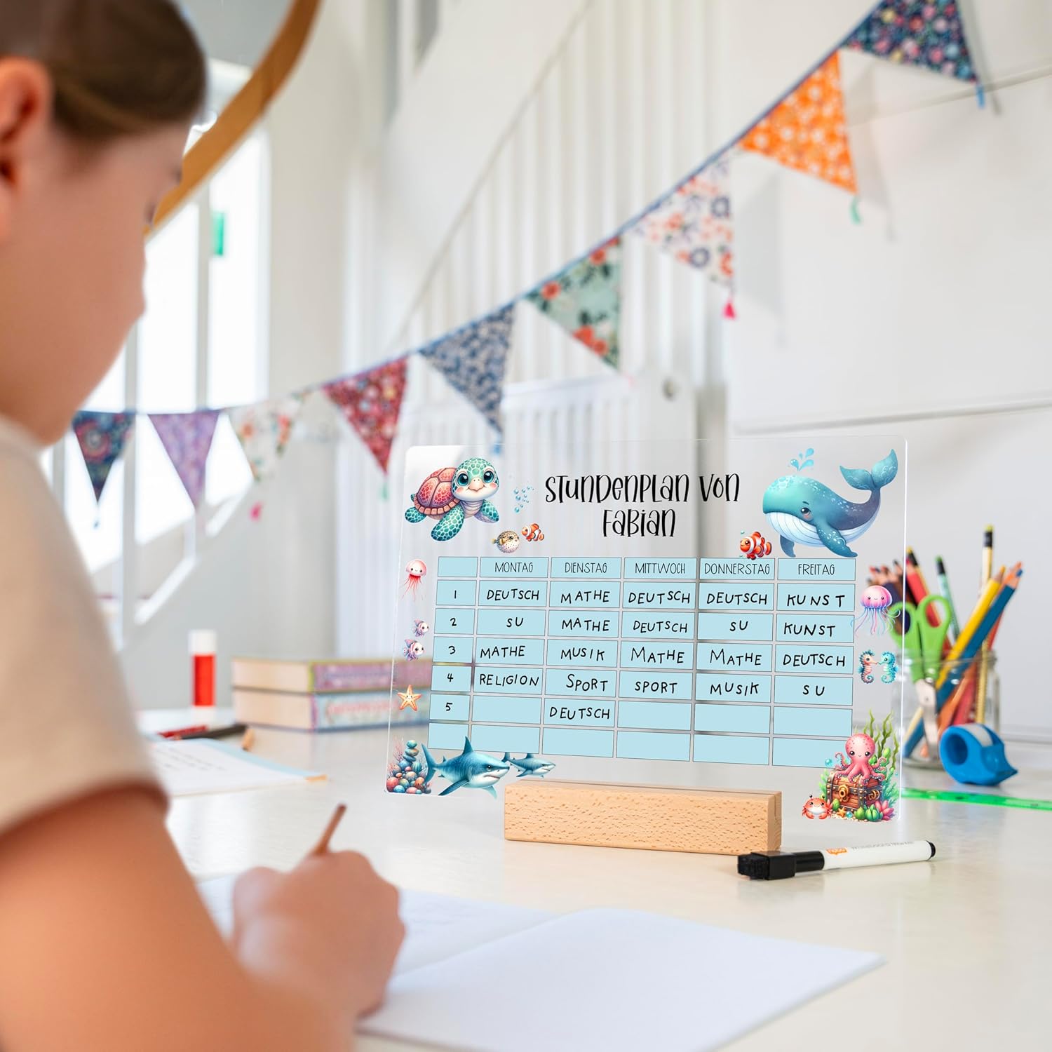 Nord-Kind Children's 1st Class Personalised Timetable - Wipe-Clean Acrylic Timetable for Standing or Hanging - Timetable Girls & Boys for School Enrolment (Underwater World 1) – Bild 2