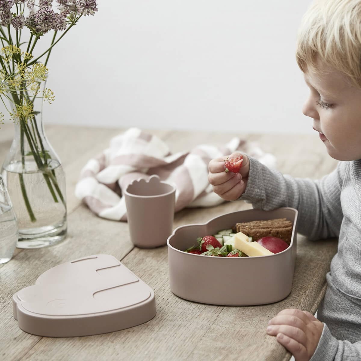 Done by Deer Elphee 5712643029182 Breakfast Box, Lunch Box, Grey – Bild 5