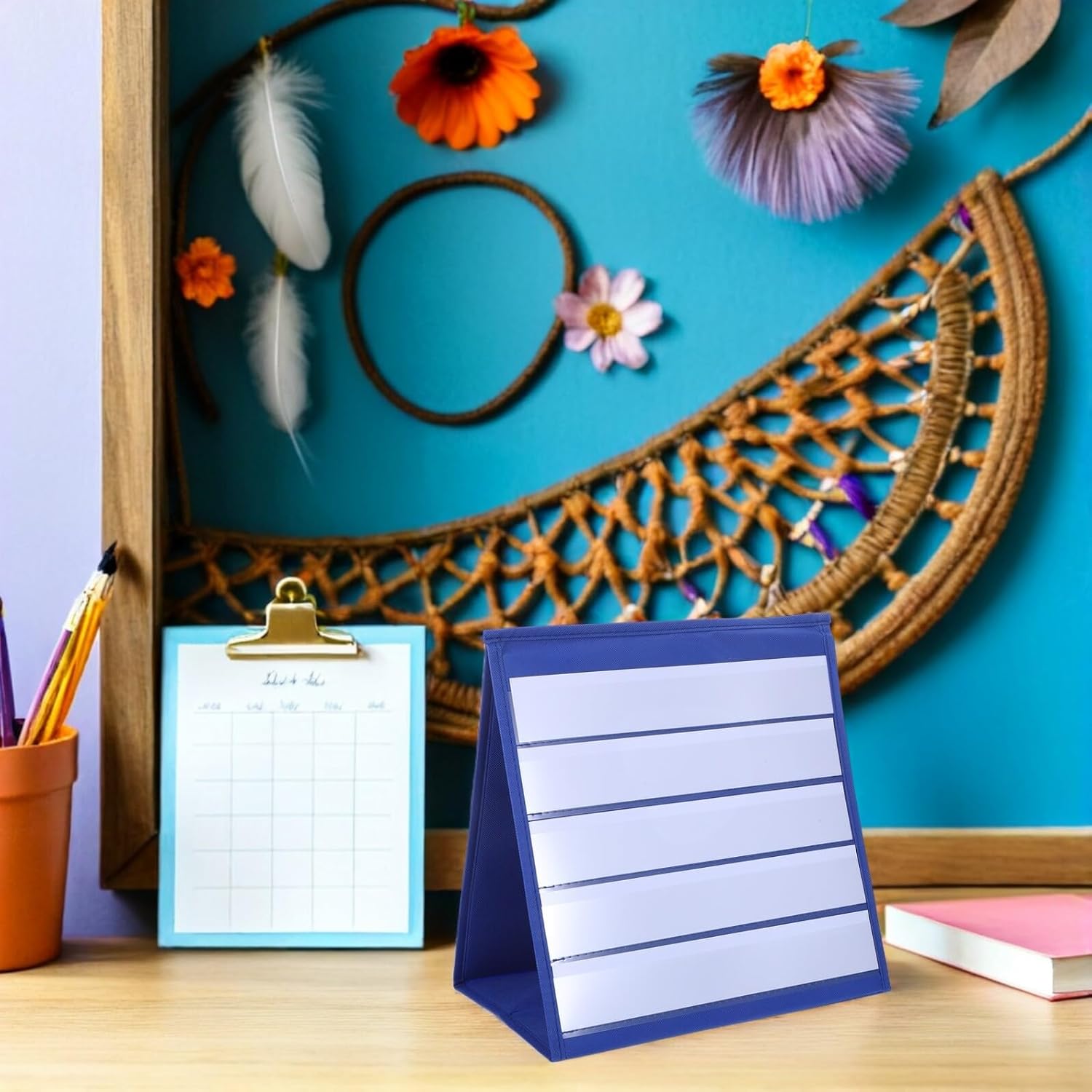 ZUNOXAZ Stabiler Dreieck-pocket Chart Ständer Kleiner Schreibtisch-organizer für Klassenzimmer Selbststehend für Stundenpläne Gruppenaktivitäten und Unterrichtskarten – Bild 5